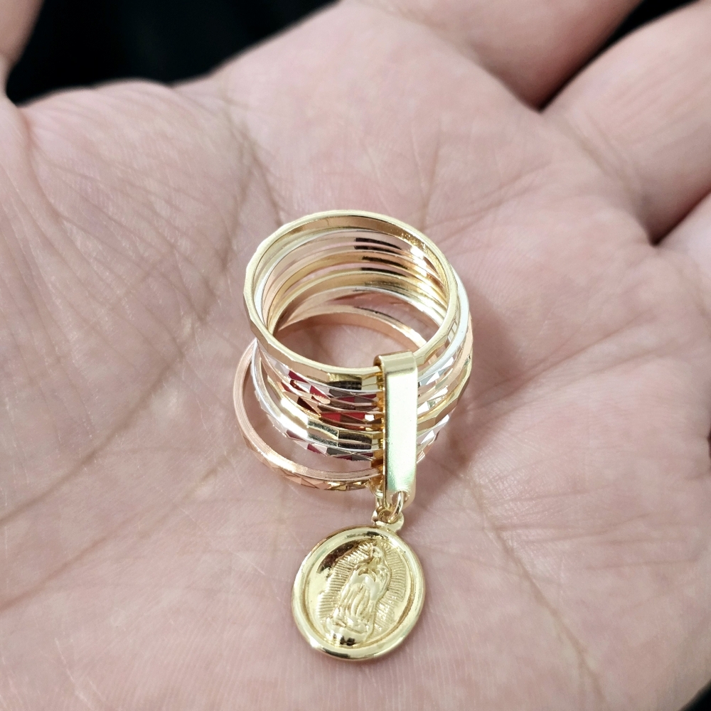 Gold Ring with Virgen Charm
